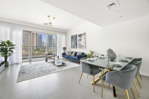 Vayk - 3 BD apartment in Downtown
